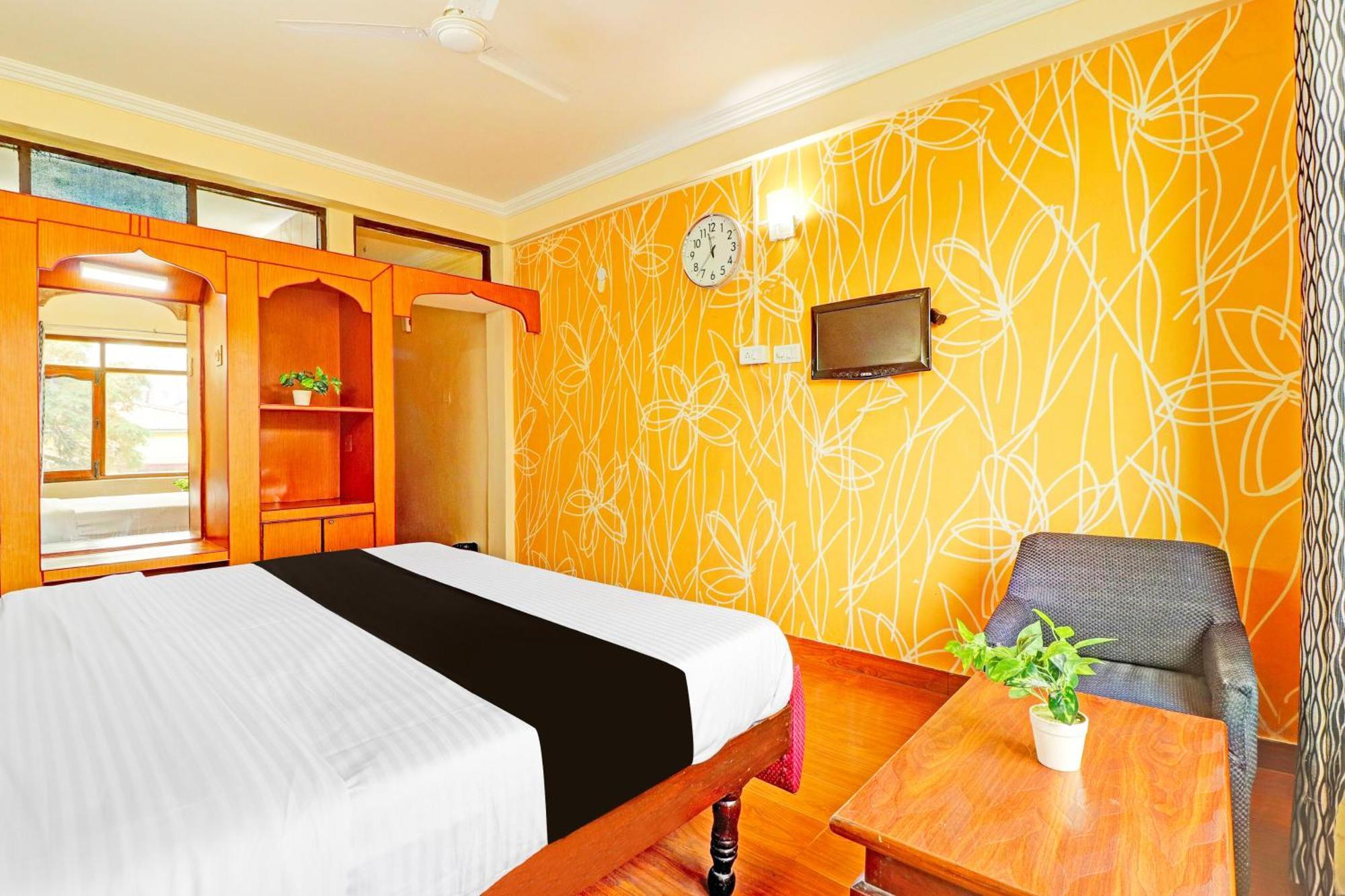 Super Collection O Pioneer Hotel Mussoorie Exterior foto