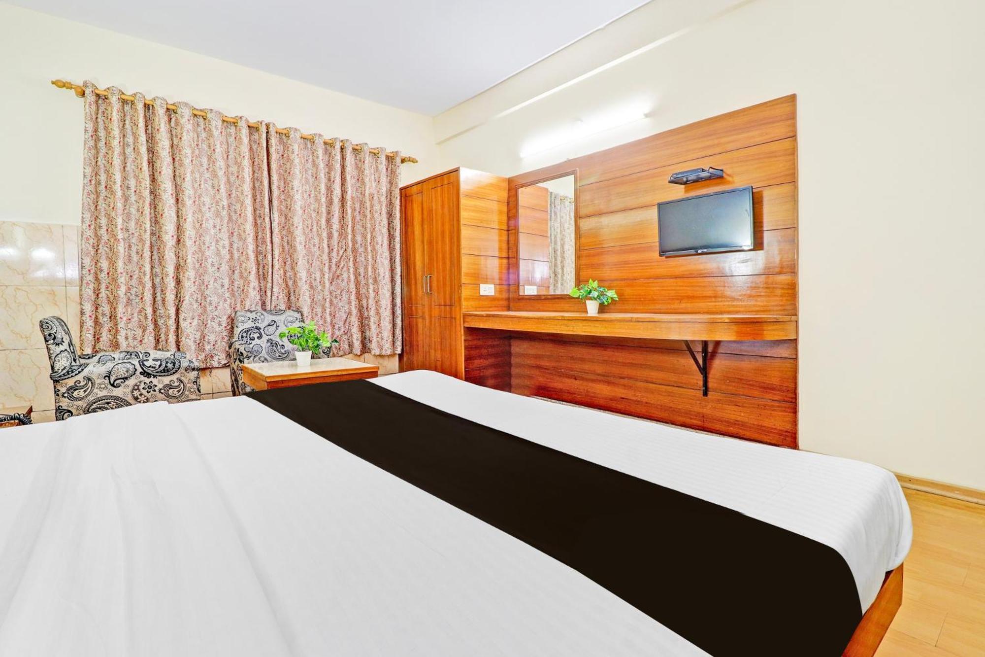 Super Collection O Pioneer Hotel Mussoorie Exterior foto